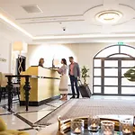 Kyniska Palace Conference & Ξενοδοχείο 5*