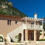 Kyniska Palace Conference & Hotel 5*