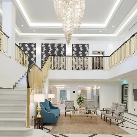 Hotel Kyniska Palace Conference & Mystras