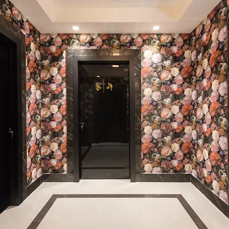 Kyniska Palace Conference & 5* Mystras