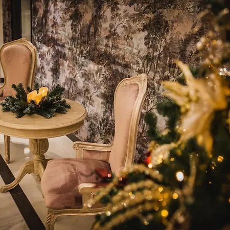 מלון Kyniska Palace Conference &