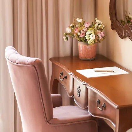 Kyniska Palace Conference & Hotel Mystras
