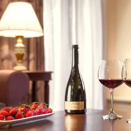 Hotel Kyniska Palace Conference &