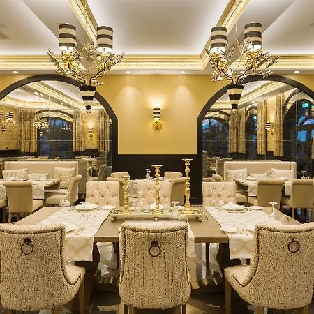 Kyniska Palace Conference & Hotel Mystras