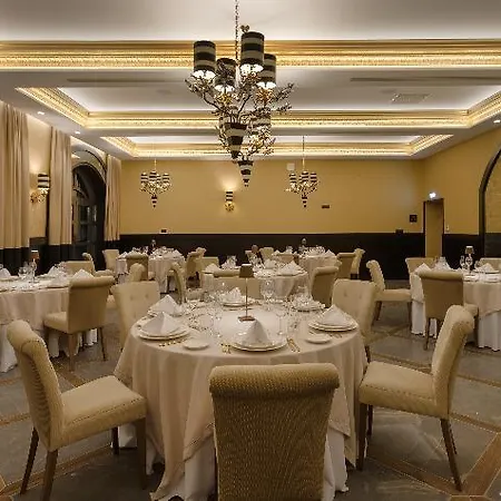 Hotel Kyniska Palace Conference & Mystras