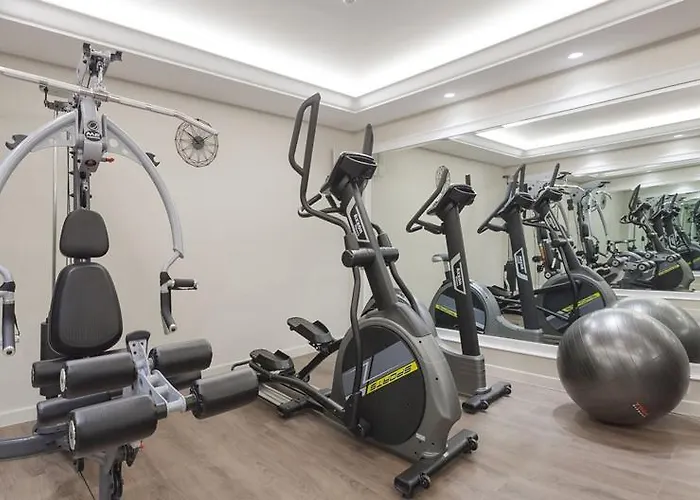 Kyniska Palace Conference & מלון