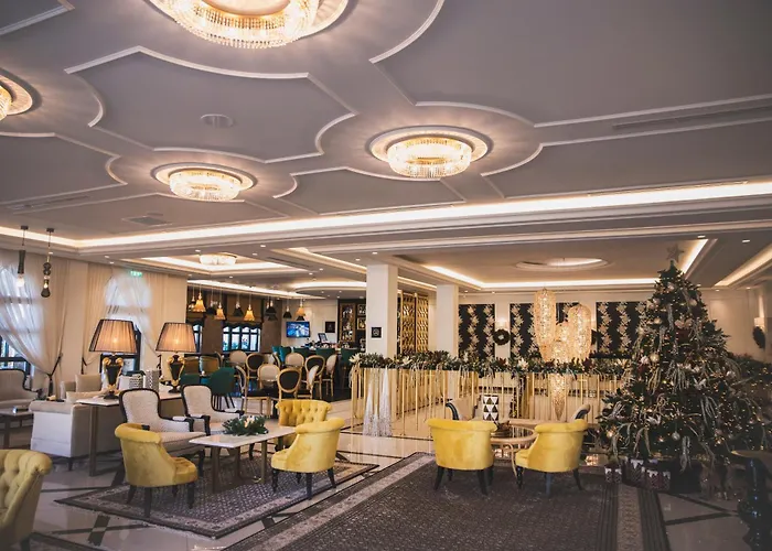 Hotel Kyniska Palace Conference & 5*