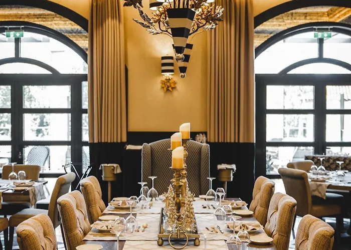 Hotel Kyniska Palace Conference & Mystras