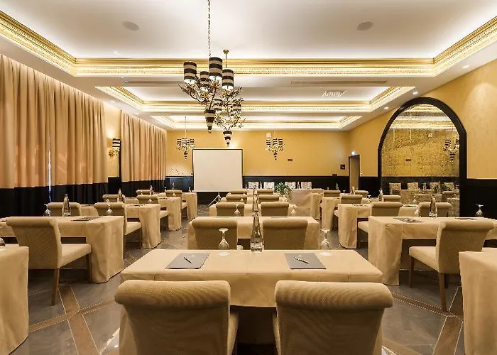 Kyniska Palace Conference & מישטראש